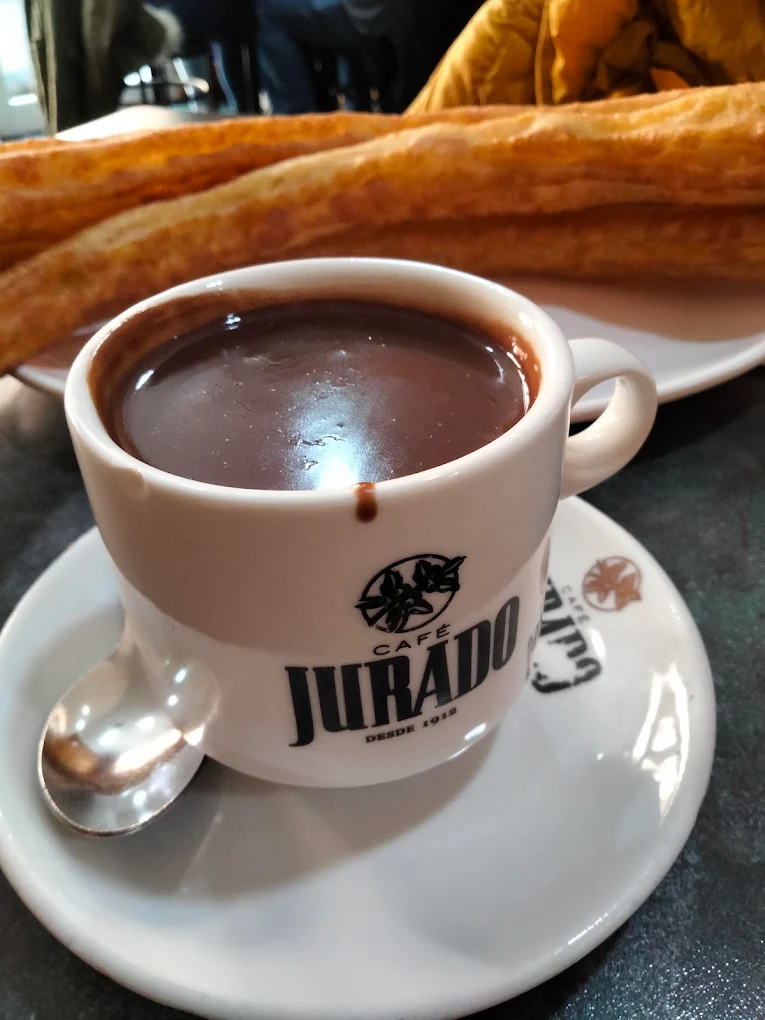 Chocolate con porras - Churrería Galdón