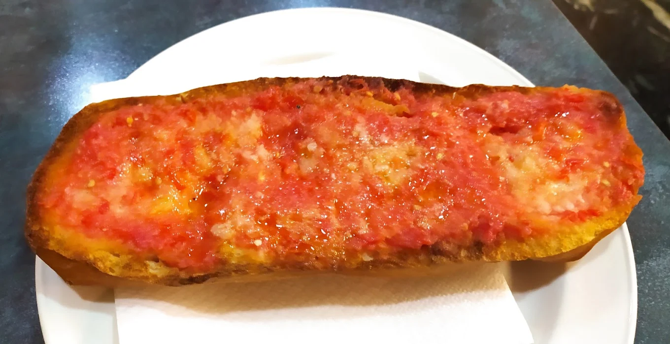 Tostada con tomate - Churrería Galdón